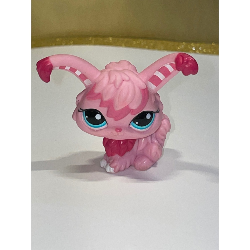 Littlest Pet Shop LPS Angora‎ Bunny Rabbit Flower 2132 Hasbro